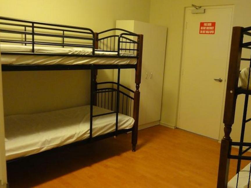 Perth 178 Backpackers Hostel Екстериор снимка